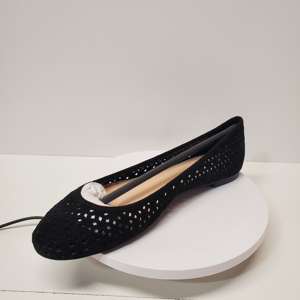 Nine west round toe cut-out slip on  Black Suede valley …